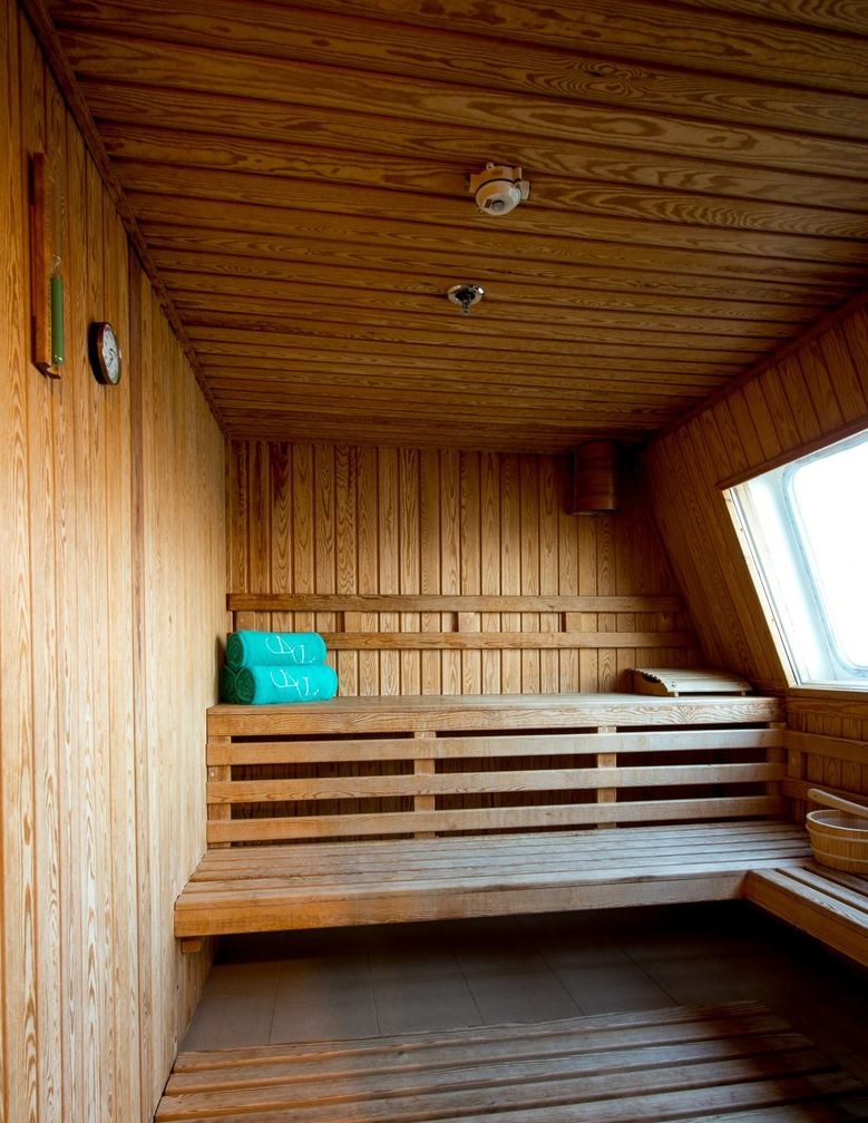 LAUREN L YACHT CHARTER yacht charter
